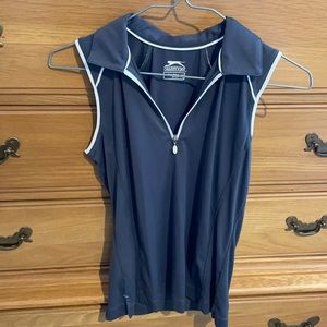 Women’s golf shirt